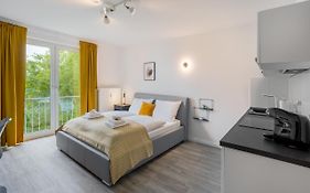 MINT: Design Studio – Parken – Küche – WiFi